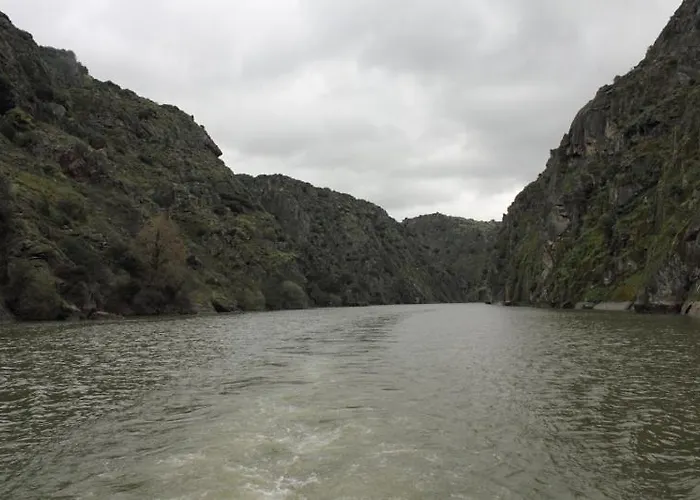 別荘 Anju-pardal モガドウロ